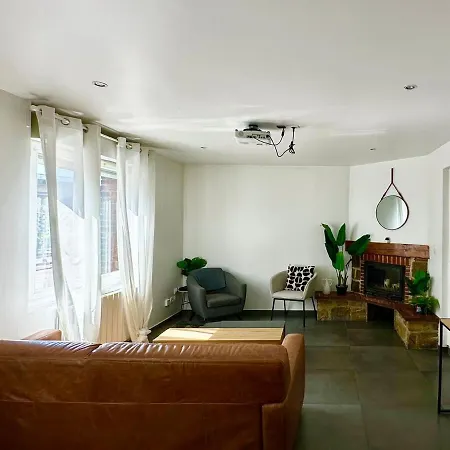 Holiday home La Coloc' Docks T5 4 Bathrooms Garden Rouen